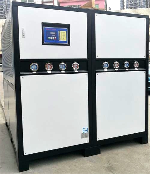 Chiller Bosca Aer-fhuaraithe 3PH-400V-50HZ 40HP